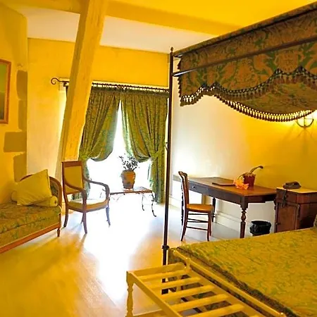 Chateau De Cavanac