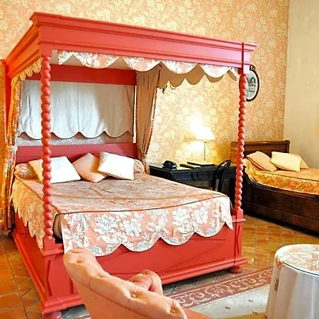 מלון Chateau De Cavanac